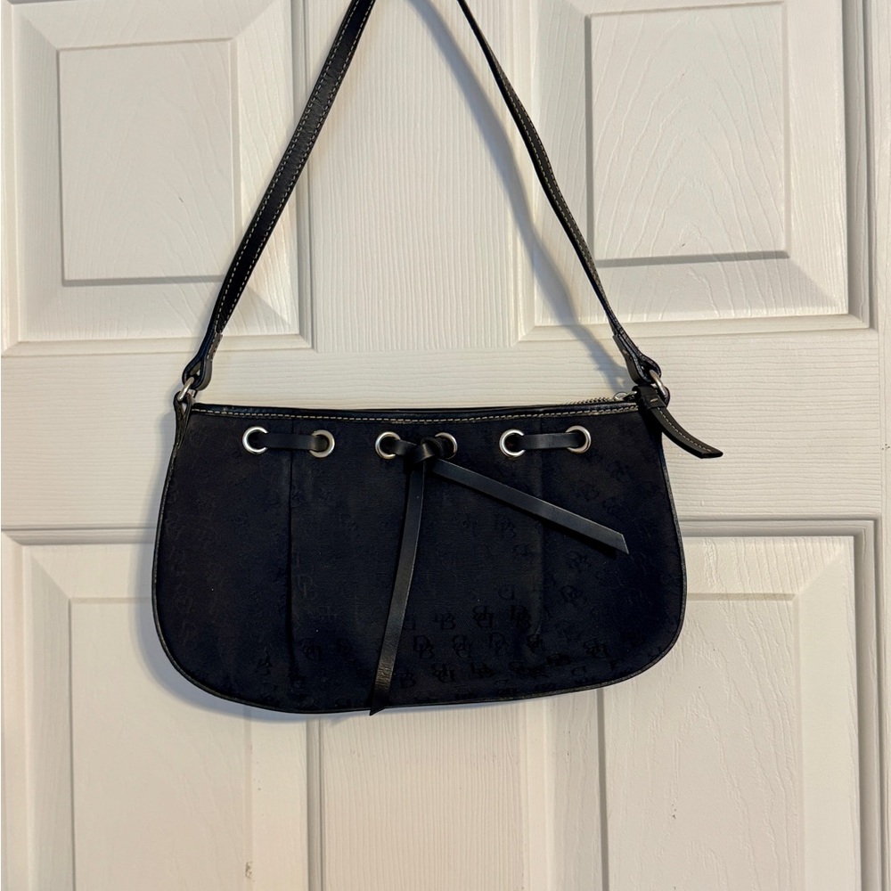 Dooney & Bourke Shoulder Bag